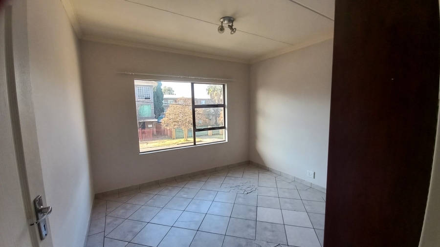 To Let 2 Bedroom Property for Rent in Potchefstroom North West